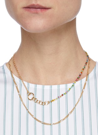 模特儿示范图 - 点击放大 - GAVIRIA - FRIENDSHIP珠饰点缀18K镀金黄铜双层项链