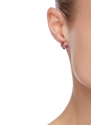 模特儿示范图 - 点击放大 - SUZANNE KALAN - Amalfi' diamond topaz rhodolite 14k gold earrings