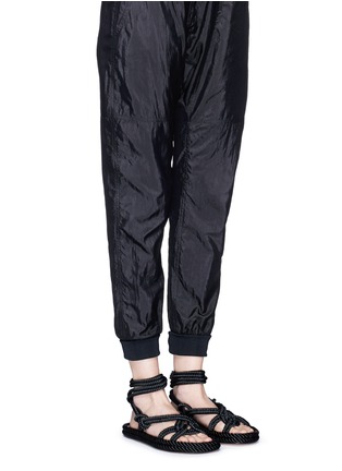 模特示范图 - 点击放大 - ISABEL MARANT - LOU结饰棉绳平底凉鞋