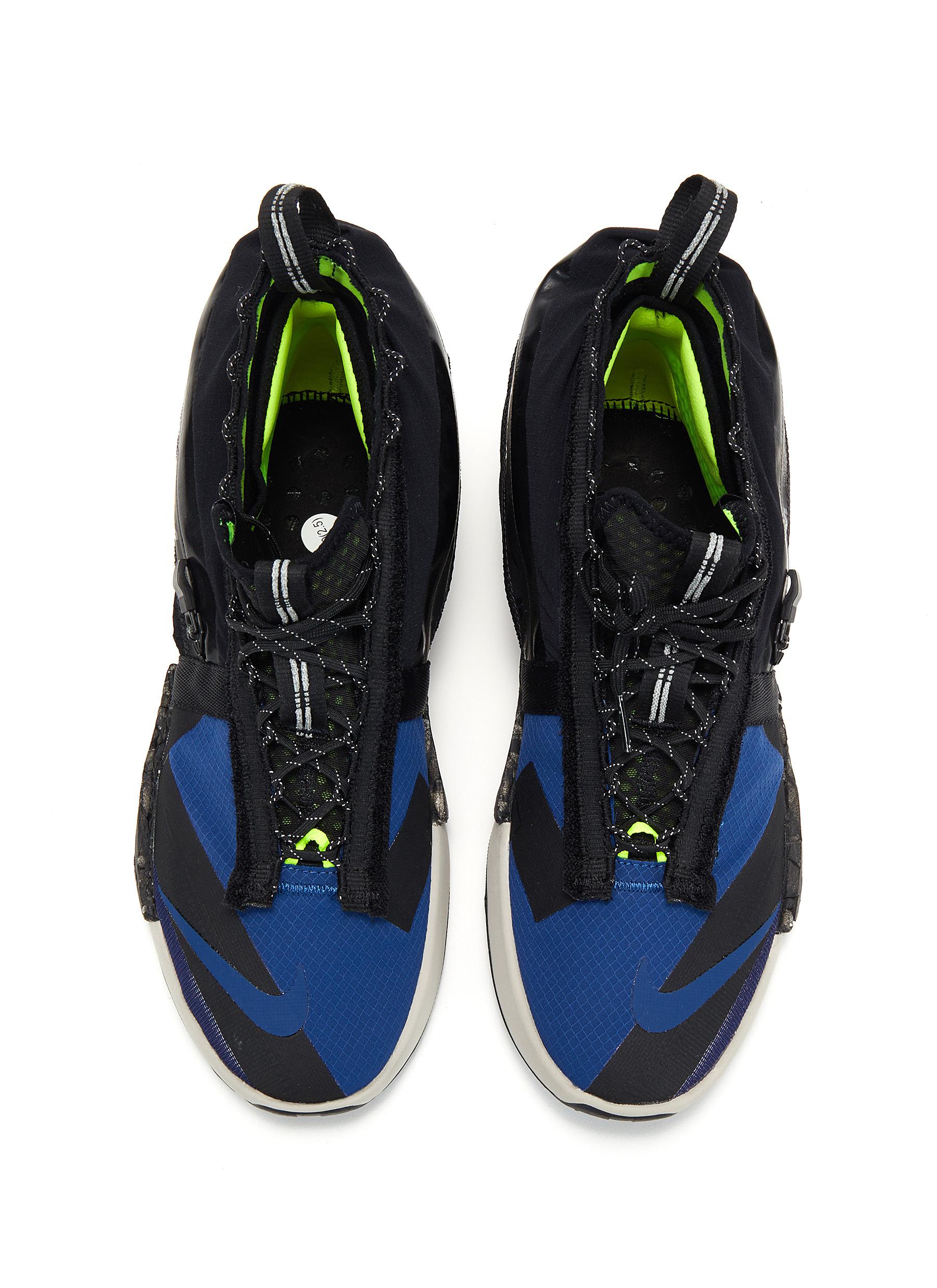 NIKE photo