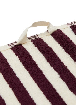细节 –点击放大 - TEKLA - 拼色条纹有机棉毛巾－紫红色及米白色