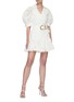 模特示范图 - 点击放大 - ACLER - SIERRA腰带镂空花卉图案泡泡袖褶裥混亚麻及棉连衣裙