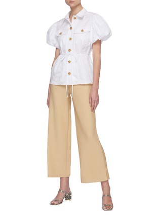 模特儿示范图 - 点击放大 - C/MEO COLLECTIVE  - CANDOR褶裥衣袖钮扣系带纯棉衬衫