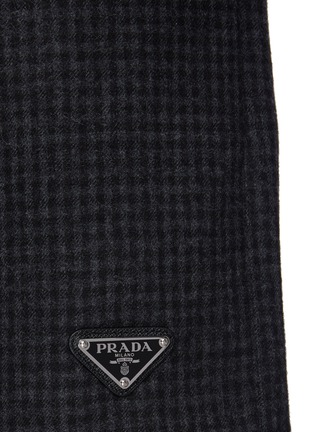  - PRADA - logo拼贴松紧腰格纹短裤