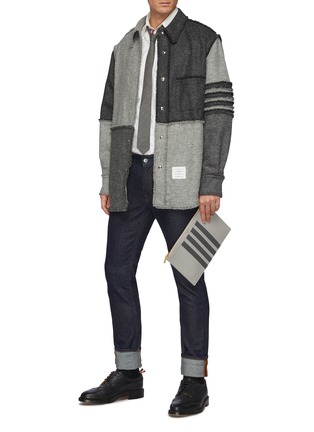 模特儿示范图 - 点击放大 - THOM BROWNE - 拼色设计须边羊毛衬衫式夹克