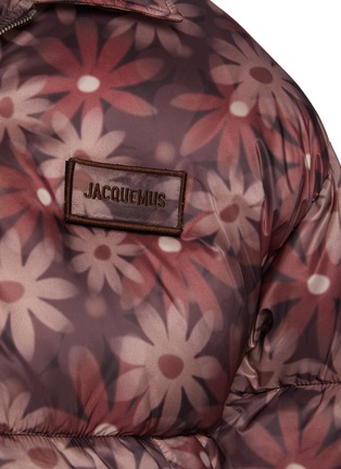 LA DOUDOUNE FLOCON花卉图案绗缝夹克展示图