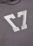 细节 - 点击放大 - SMFK - Logo Print Cargo Pocket Sleeve Hoodie