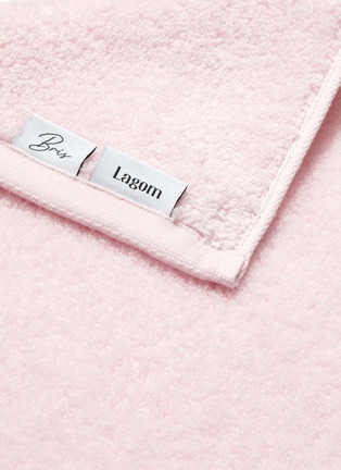 细节 –点击放大 - LAGOM - BRIS纯棉面巾 — 浅粉色