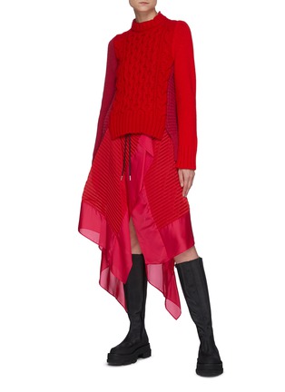 模特儿示范图 - 点击放大 - SACAI - 羊毛拼接设计高领麻花针织衫