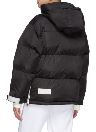 背面 - 点击放大 - SHOREDITCH SKI CLUB - WILLOW绗缝填充连帽短款夹克