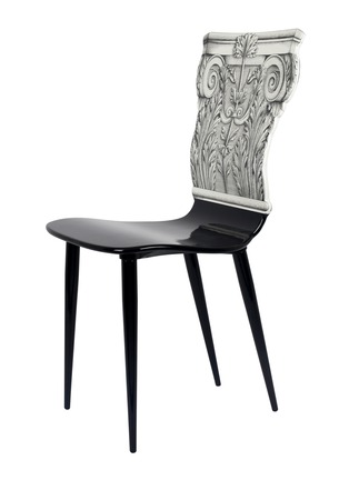 细节 –点击放大 - FORNASETTI - CAPITELLO CORINZIO 椅子 — 灰色和黑色