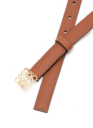 细节 - 点击放大 - LOEWE - Brass Anagram Buckle Pebble Leather Belt