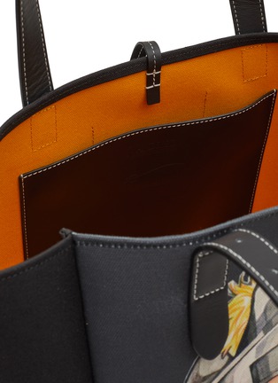 细节 - 点击放大 - JW ANDERSON - 腰带手柄设计再生材料购物包