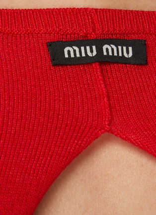  - MIU MIU - 系结露背短款针织衫