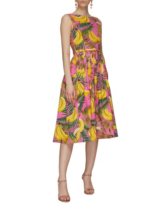 模特儿示范图 - 点击放大 - OSCAR DE LA RENTA - 香蕉图案无袖连衣裙