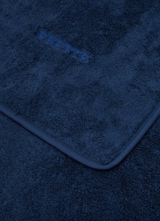 细节 –点击放大 - FRETTE - UNITO 纯棉浴巾 — 蓝色