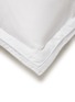 细节 –点击放大 - BAEA - ‘Merrow’ Organic Cotton Sateen Pillowcases — Pebble