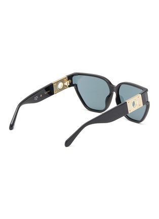 模特儿示范图 - 点击放大 - LINDA FARROW - SABINE 板材猫眼大框太阳眼镜