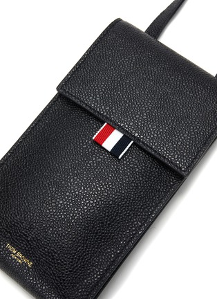 细节 - 点击放大 - THOM BROWNE - 条纹罗缎装饰粒面真皮斜挎包