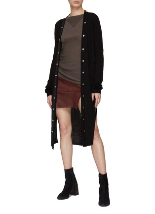 模特儿示范图 - 点击放大 - RICK OWENS - SASCHA侧开衩初剪羊毛针织长开衫