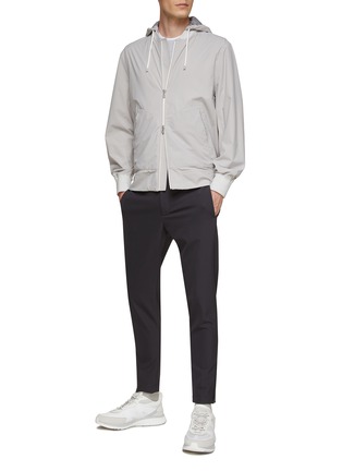 模特儿示范图 - 点击放大 - BRUNELLO CUCINELLI - 双层设计圆领 T 恤