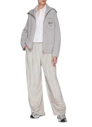 模特儿示范图 - 点击放大 - BRUNELLO CUCINELLI - 金属珠饰口袋短款长袖衬衫