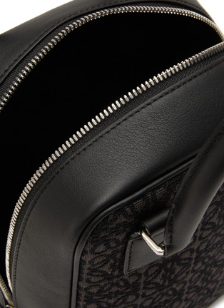 细节 - 点击放大 - LOEWE - AMAZONA 15 LOGO 提花拼接真皮手提包