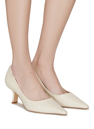模特儿示范图 - 点击放大 - SAM EDELMAN - BIANKA 尖头真皮高跟鞋