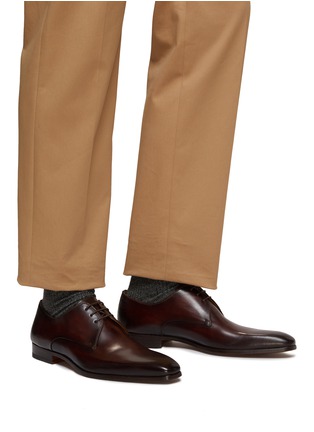 模特儿示范图 - 点击放大 - MAGNANNI - 皮革系带德比鞋