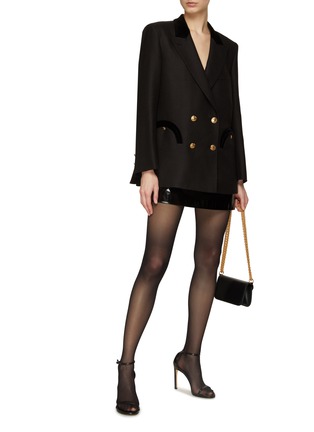 模特儿示范图 - 点击放大 - BLAZÉ MILANO - PLAYA NOIR 丝绒拼接枪驳领西服外套