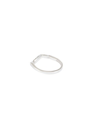 模特儿示范图 - 点击放大 - KAVANT & SHARART - ‘Origami’ Ziggy Micro Tsavorite Garnet 18K White Gold Ring