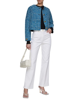 模特儿示范图 - 点击放大 - ST. JOHN - Chequered Tweed Round Neck Jacket