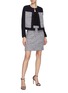 模特儿示范图 - 点击放大 - ST. JOHN - TWEED PANEL CREWNECK LONG SLEEVE JACKET