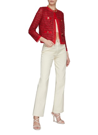 模特儿示范图 - 点击放大 - ST. JOHN - CONTRAST STITCH HIGH RISE FLARED LEG JEANS