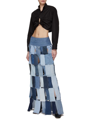 模特儿示范图 - 点击放大 - A.W.A.K.E. MODE - 牛仔布拼接双层半裙