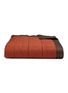 首图 –点击放大 - FRETTE - 特大双人床长方形绗缝床罩 — 棕色和日落红色