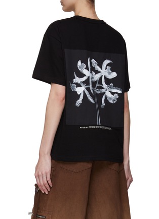 背面 - 点击放大 - MISBHV - X ROBERT MAPPLETHORPE 海芋印花短袖 T 恤