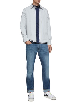 模特儿示范图 - 点击放大 - DENHAM - CRESTON 纯棉圆领短袖 T 恤