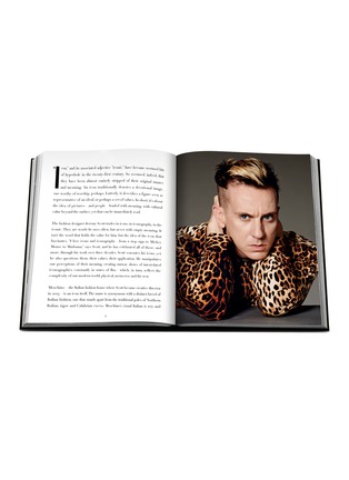 细节 –点击放大 - ASSOULINE - MOSCHINO