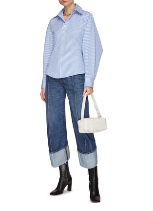 模特儿示范图 - 点击放大 - BOTTEGA VENETA - ADMIRAL 条纹纯棉衬衫