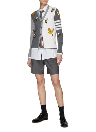 模特儿示范图 - 点击放大 - THOM BROWNE - 蜜蜂小鸟图案四重条纹羊毛混棉针织开衫