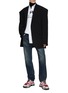 模特儿示范图 - 点击放大 - BALENCIAGA - 水洗直筒牛仔裤