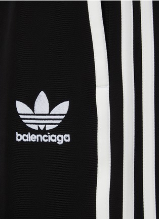  - BALENCIAGA - X ADIDAS TREFOIL LOGO SIDE STRIPE TAILORED PANTS