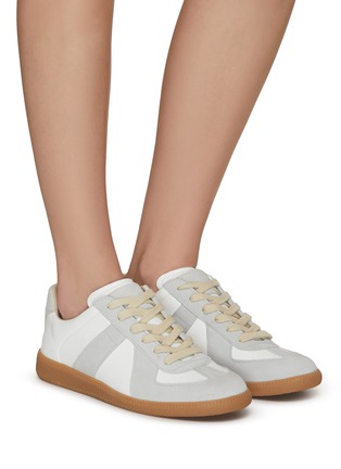 模特儿示范图 - 点击放大 - MAISON MARGIELA - 真皮麂皮拼接系带运动鞋