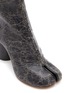 细节 - 点击放大 - MAISON MARGIELA - TABI 分趾爆裂纹真皮高跟踝靴