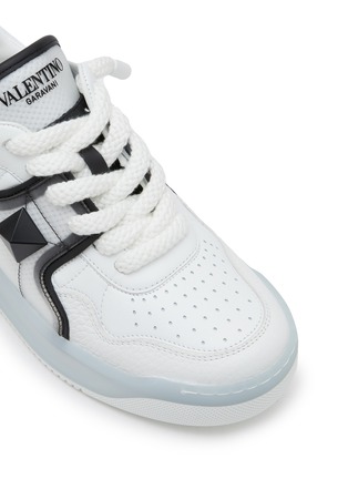细节 - 点击放大 - VALENTINO GARAVANI - ‘One Stud XL’ Leather PVC Low Top Lace Up Sneakers