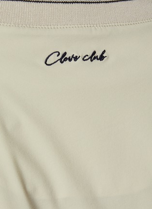  - CLOVE - 罗纹 V 领背心