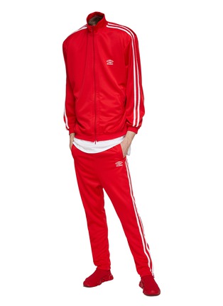 模特儿示范图 - 点击放大 - DOUBLET - 条纹饰边立领夹克