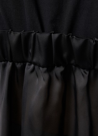  - SACAI - 缎面褶裥拼接短袖 T 恤