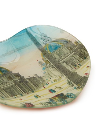 细节 –点击放大 - John Derian Company Inc. - Decoupage La Place Du Peuple Rome Heart Dish